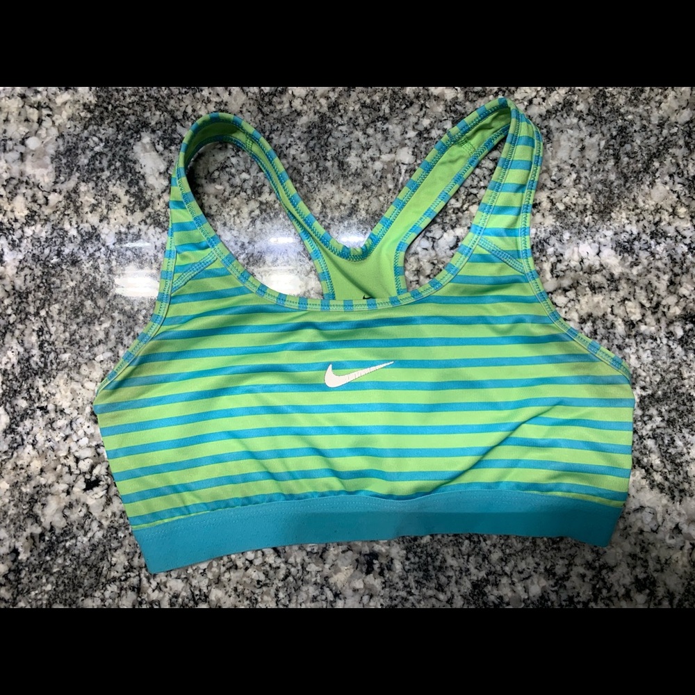 nike sports bra